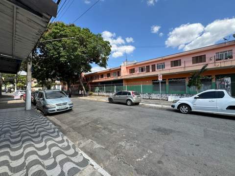Prédio à venda em Guarulhos (Jd Pres Dutra), 10 vagas, 2.000 m2 de área útil, código 181-1932 (11/24)
