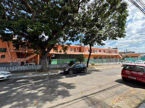 Prédio à venda em Guarulhos (Jd Pres Dutra), 10 vagas, 2.000 m2 de área útil, código 181-1932 (14/24)