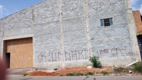 Galpão para alugar em Guarulhos (Cid Aracília), 2 banheiros, 4 vagas, 600 m2 de área útil, código 181-1983 (19/20)