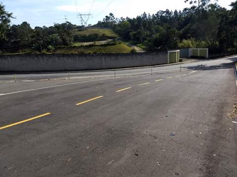 Galpão para alugar em Itaquaquecetuba (Jd Odete), 4 banheiros, 6 vagas, 700 m2 de área útil, código 181-2009 (17/23)