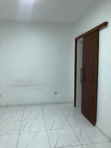 Casa para alugar em Guarulhos (Jd Pres Dutra), 2 dormitórios, 1 suite, 2 banheiros, 1 vaga, código 300-1114 (7/14)