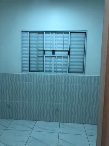 Casa para alugar em Guarulhos (Jd Pres Dutra), 2 dormitórios, 1 suite, 2 banheiros, 1 vaga, código 300-1114 (10/14)