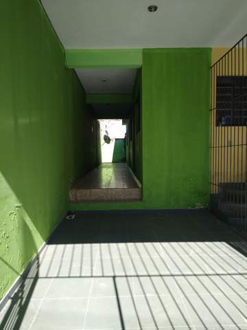 Casa para alugar em Guarulhos (Jd IV Centenário - Lavras), 1 dormitório, 1 banheiro, 1 vaga, código 300-1119 (3/16)