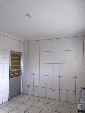 Casa para alugar em Guarulhos (Jd Do Triunfo - Bonsucesso), 2 dormitórios, 1 banheiro, 1 vaga, código 300-1137 (15/17)