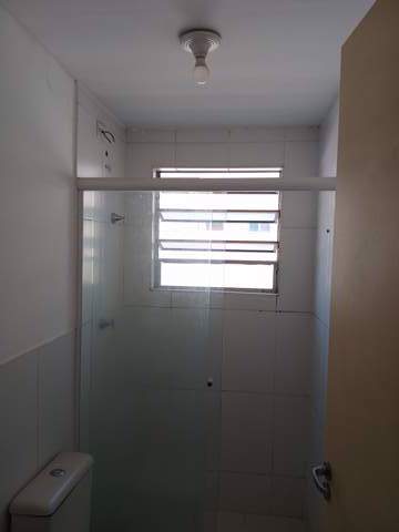 Apartamento para alugar em Guarulhos (Jd Pres Dutra), 2 dormitórios, 1 banheiro, 1 vaga, código 300-1138 (12/14)