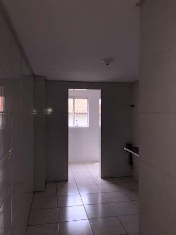 Apartamento para alugar em Guarulhos (Jd Pres Dutra), 2 dormitórios, 1 suite, 2 banheiros, 1 vaga, código 300-1147 (6/17)