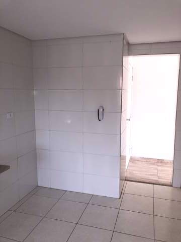 Apartamento para alugar em Guarulhos (Jd Pres Dutra), 2 dormitórios, 1 suite, 2 banheiros, 1 vaga, código 300-1147 (8/17)