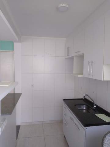 Apartamento à venda em Guarulhos (Jd Pres Dutra), 2 dormitórios, 1 banheiro, 1 vaga, código 300-1185 (11/18)