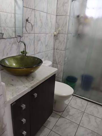 Apartamento para alugar em Guarulhos (Bonsucesso), 2 dormitórios, 1 banheiro, 1 vaga, código 300-1193 (12/15)