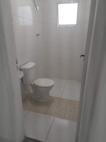 Apartamento para alugar em Guarulhos (Cid Soberana - São João), 2 dormitórios, 1 banheiro, 1 vaga, código 300-1203 (10/13)